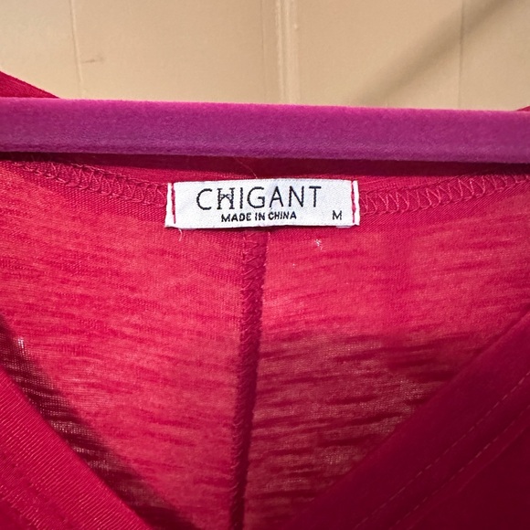 Chigant M Red Tank Tee - Picture 3 of 4